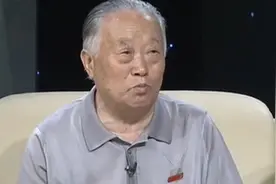 毛主席对自己的发型，有什么要求吗？周福明现场讲解