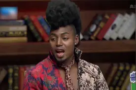 非正式会谈：出乎意料，‘搞笑男’多多唱歌也还挺好听的