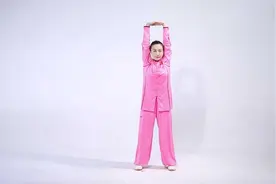 收藏练习！八段锦跟练教程（来源：人民日报）