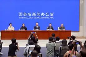 国家发改委：将更大力度优化市场准入环境 提振发展预期视频封面