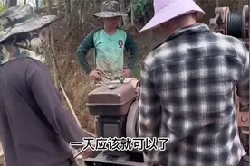 中国女婿出手阔绰，花4亿给老挝丈母娘盖别墅，得全家人称赞视频封面