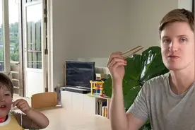 中国媳妇厨艺太棒，一桌普通中餐，成功征服挪威父子的胃！视频封面