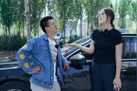 女骗子碰瓷开奥迪小伙，没想到小伙套路更深，结局神反转视频封面