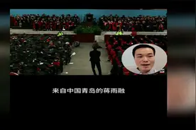哈佛毕业典礼，来自兔子的毕业生演讲!讲的太好了!听听怎么说视频封面