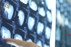 “荆楚最美教师”陈孝平：躬耕杏林 树师者榜样视频封面