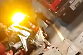 重庆南川一辆老年代步车坠河，当地交警：车内4人不幸身亡视频封面