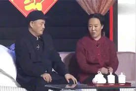 春晚：赵本山很少演小品失误，但这次却笑场了，宋小宝实在太逗了视频封面