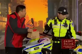 小品那么多，还是得看贾冰的小品，这也太好看了