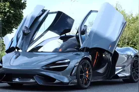 盘点汽车那些疯狂的车门设计，你知道车门的开启方式有多少种吗？视频封面