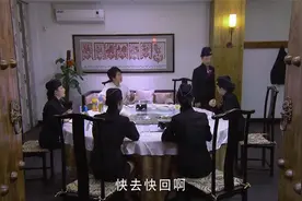 男友去接女友下班，眼前一幕让他崩溃，这下精彩了视频封面