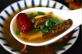 炖鸽子汤记住千万别焯水，按照这个做法，肉更香嫩，汤更鲜美视频封面
