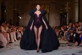 时尚秀场#性感美女#秀场直击 #时尚  #火辣身材视频封面