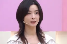 李晟火了！全员躺地抢李晟！名场面太精彩了视频封面