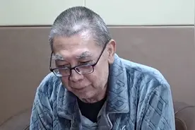 四川一落马交通局长出镜忏悔：来者不拒只收现金，自称后悔得很视频封面