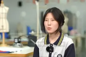 17岁中专女生姜萍，闯进全球数学竞赛12强，是金子总会发光！视频封面