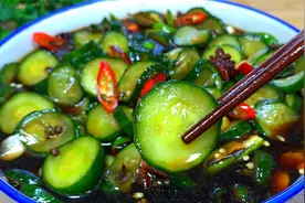 天热多吃黄瓜，教你1个神仙做法，天天吃不腻，清凉脆爽又下饭