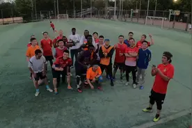 6月22日与非洲留学生球场交流#一起踢球吧 #热爱足球热爱生活视频封面