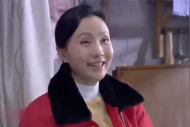 儿媳大着肚子吃火锅，肚子一疼婆婆却嫌她娇气，这下好看了视频封面