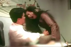 陈宝莲卖力出演的绝版港片！