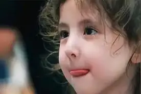 在中国“落地”的外国婴儿，能获得中国国籍吗？原来是这样的视频封面