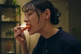 下饭片，厨艺美女最爱中华料理，油淋鸡，皮蛋豆腐和干烧虾仁视频封面