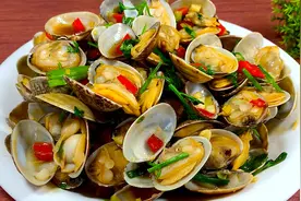 炒花甲，牢记不要下锅焯水，老渔民教我一招，吐沙干净鲜味十足视频封面