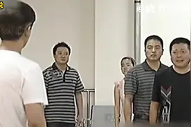 中国最牛校长叶志平，仅用96秒拯救全校2300名师生。视频封面