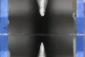 光纤是如何传输文字和视频的，直观展示工作原理，解开我的疑惑视频封面