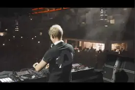 张韵涵 - 欧若拉DJ版视频封面