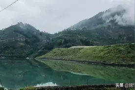 家乡的风景很漂亮，避暑、休闲、娱乐的好地方。图片