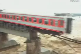 网传西安到昆明168次火车发生事故 西安网警：谣言