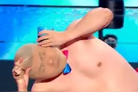 one more time视频封面