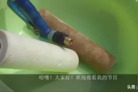 净水机滤芯不用跟换自己在家也能清洗，效果没的说就和新的一样视频封面