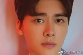 阳光暖男李易峰，网友：帅气的国民校草图片