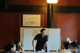 传承中华文化，教导国学礼仪图片
