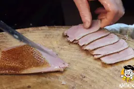 香港想吃烧鹅会想到深井，吃卤水鹅就那就这店，鹅肥大肉厚超好吃视频封面