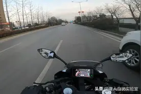 小伙为了提春风sr回家，竟然横跨了四个市！！！视频封面