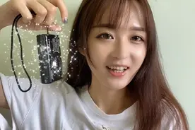 90后满满的回忆！大头贴非主流发型！喵家族里最好看的究竟是谁？视频封面