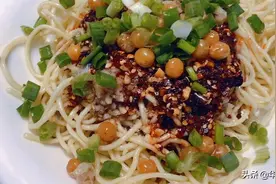 超正宗的重庆凉面制作方法详解视频封面