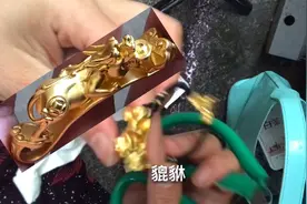 粉丝邮寄的东西不知道克数咋办？苏州黄金姐这样称重！