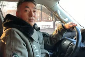 大型SUV加装车顶帐篷，车高接近2.4米，看看怎么进限高2米地下库视频封面