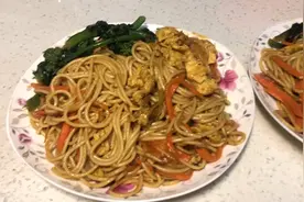 家常炒熟干面做法，非常好吃视频封面