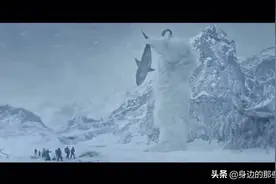 探险小队一个猪队友开枪惊动大雪猿，差点被雪猿团灭视频封面