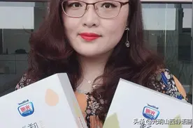 喝了一包膳纤饮，排出这么多油点子图片