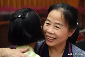 心大妈喝酒喝断片，把娃丢医院，第二天母子不能相认图片