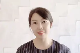 男友不舍得给我花钱买礼物，我利用他的补偿心理破解难题