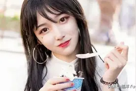 女装大佬艾比穿回男装，妥妥的韩剧男主角，女装好看不是没道理的图片