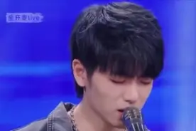 魏宏宇模仿李荣浩声音唱《戒烟》 太像了吧！鸡皮疙瘩都起来了