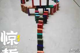 积木做城堡，奥特曼看门！图片