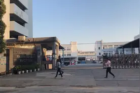 实拍东莞寮步当纳利印刷厂二厂，每个月十号发工资自离也有工资
